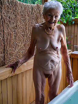hotties grandma saggy boobs nude
