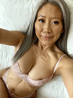 naughty asian gilfs real photo